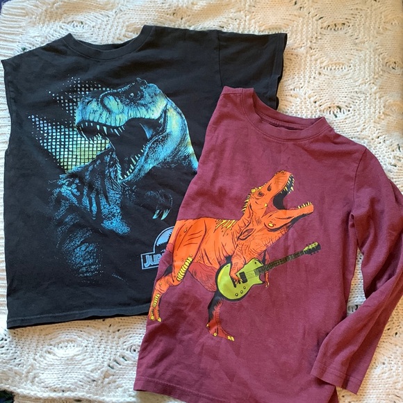Boys t-shirts  2 dinosaur sz S. Jurassic short sleeve cat & jack long sleeve. - Picture 1 of 3